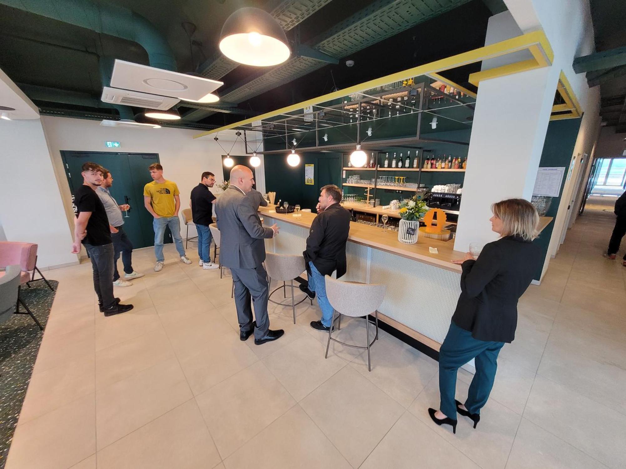 Hotel Akena Strasbourg - Hoerdt Bagian luar foto